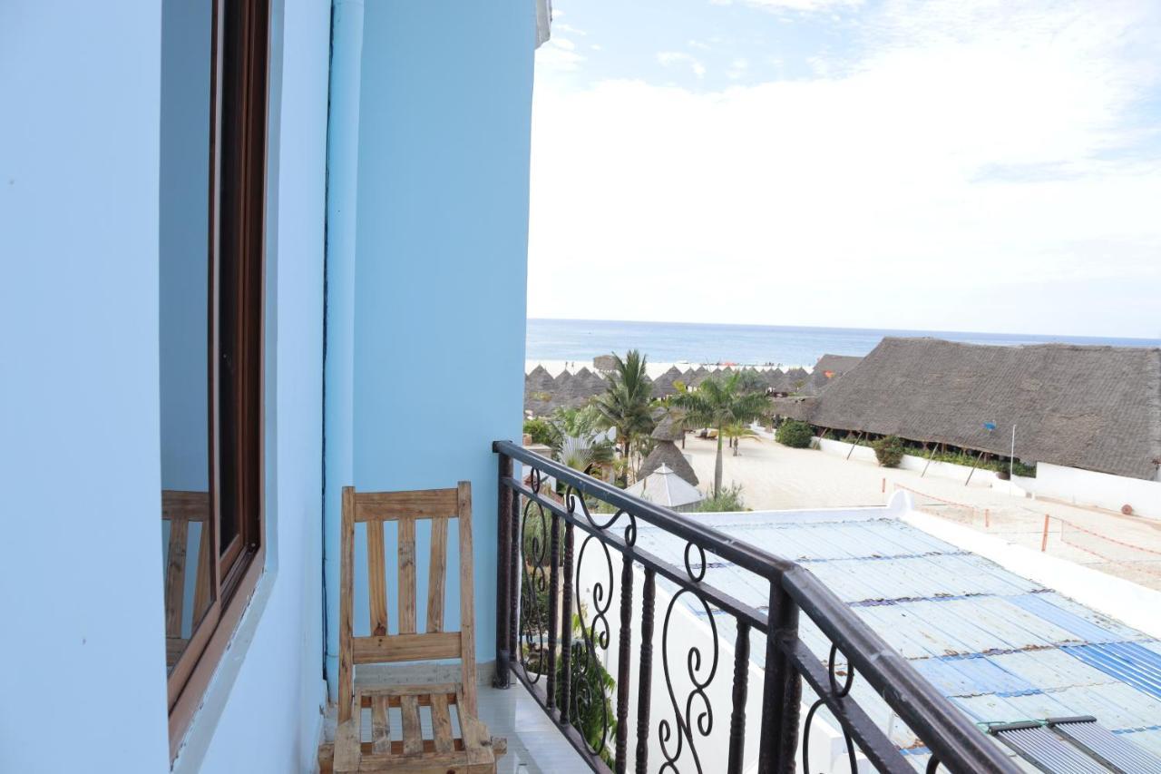 Mocco Beach Villa Кендва Екстериор снимка