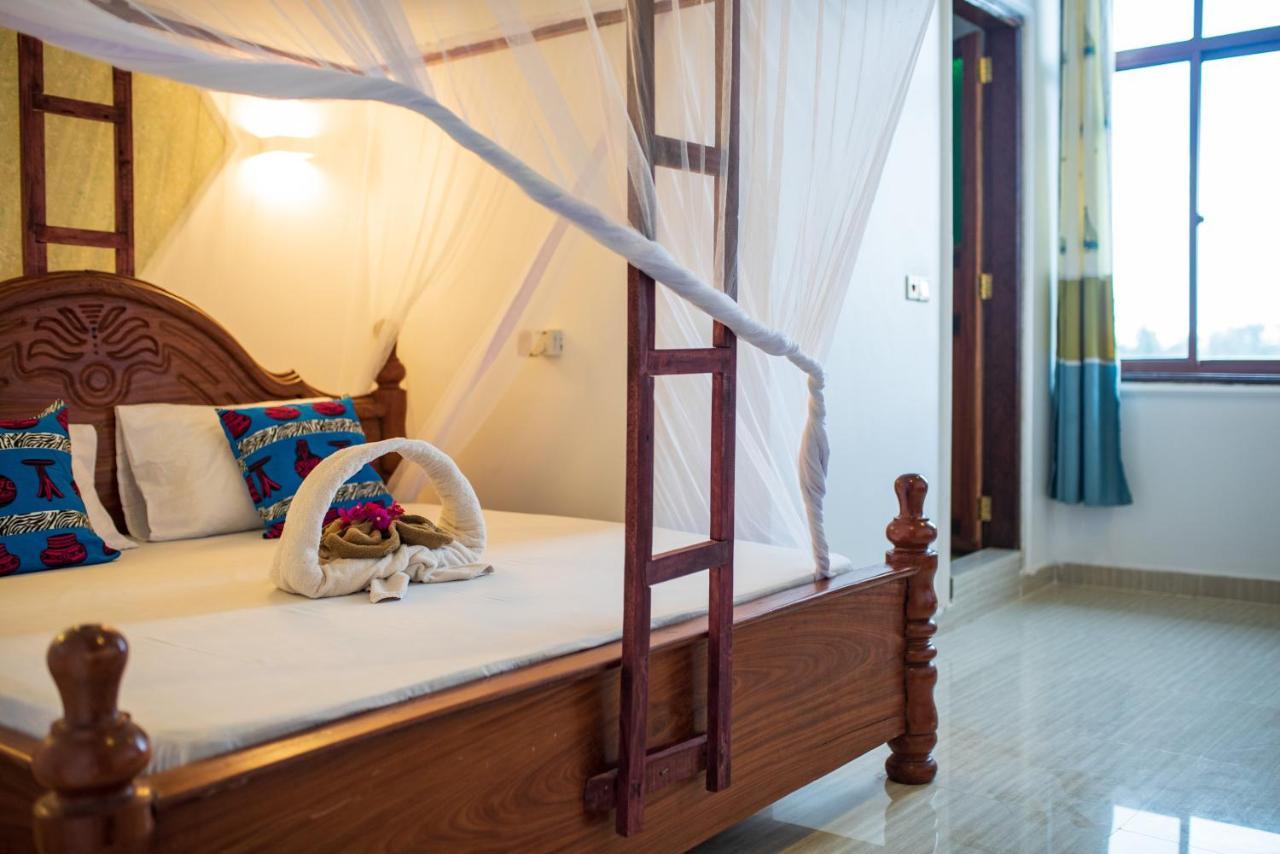 Mocco Beach Villa Кендва Екстериор снимка